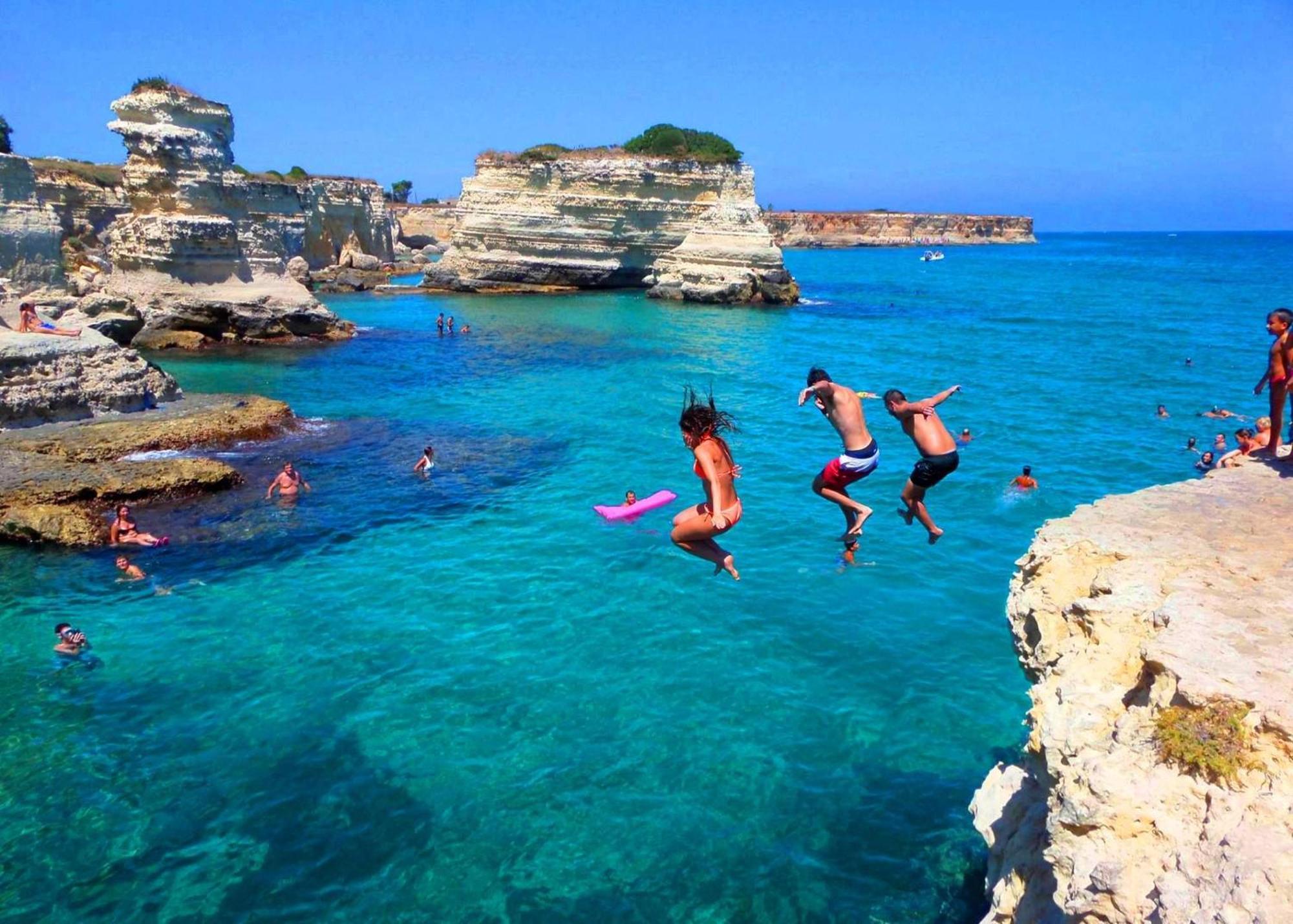 Hotel Alba Chiara Sant'Andrea Salento Екстериор снимка